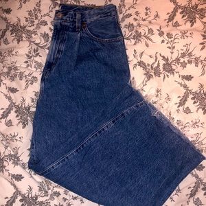 Levi Wide Leg High Rise RibCage Pleated Crop Jean